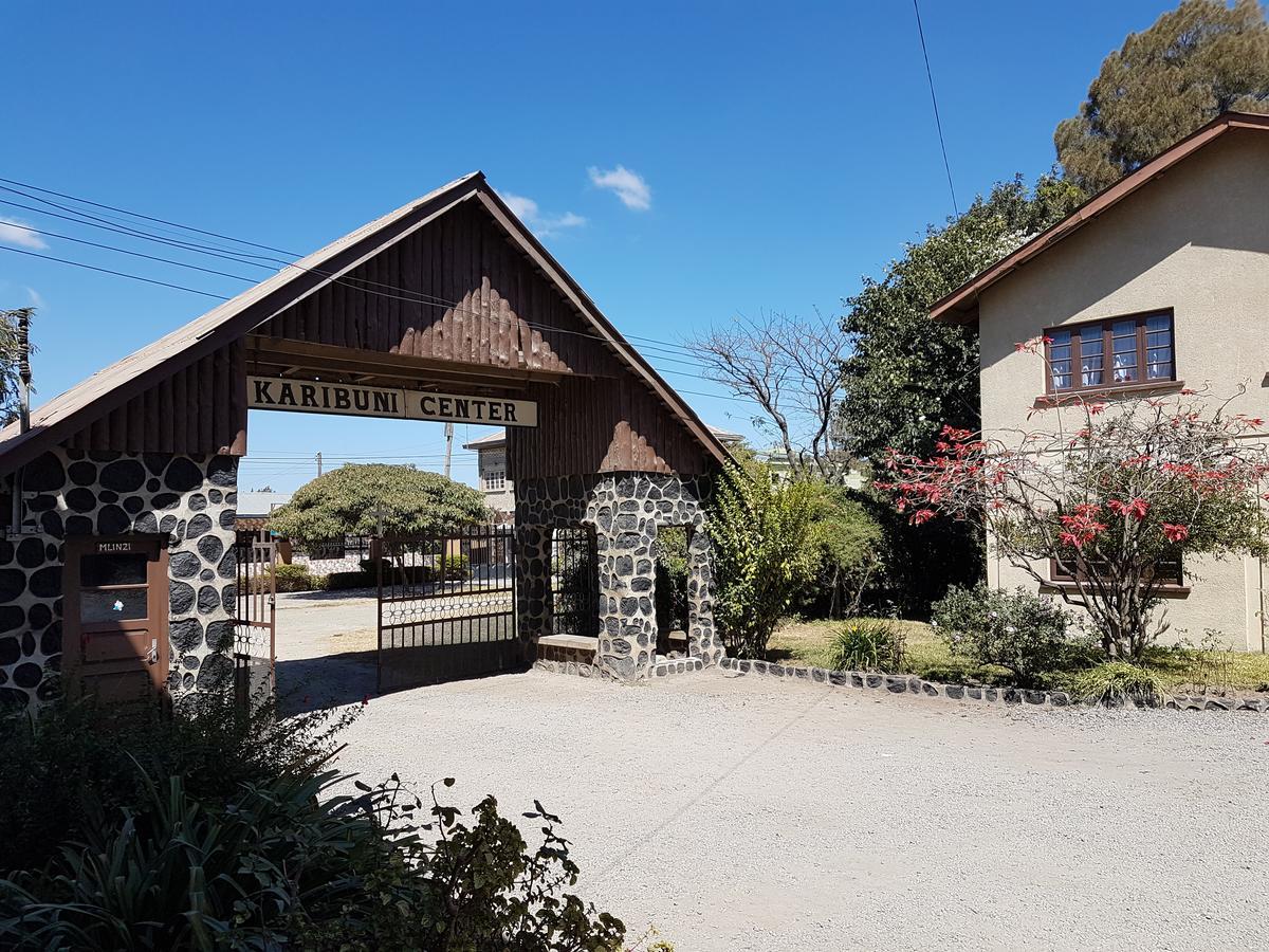 Karibuni Center Hotel Mbeya Buitenkant foto