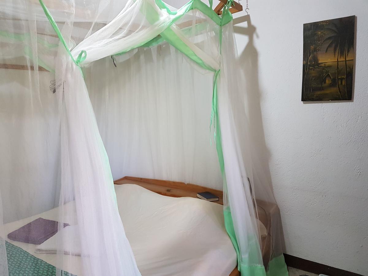 Karibuni Center Hotel Mbeya Buitenkant foto