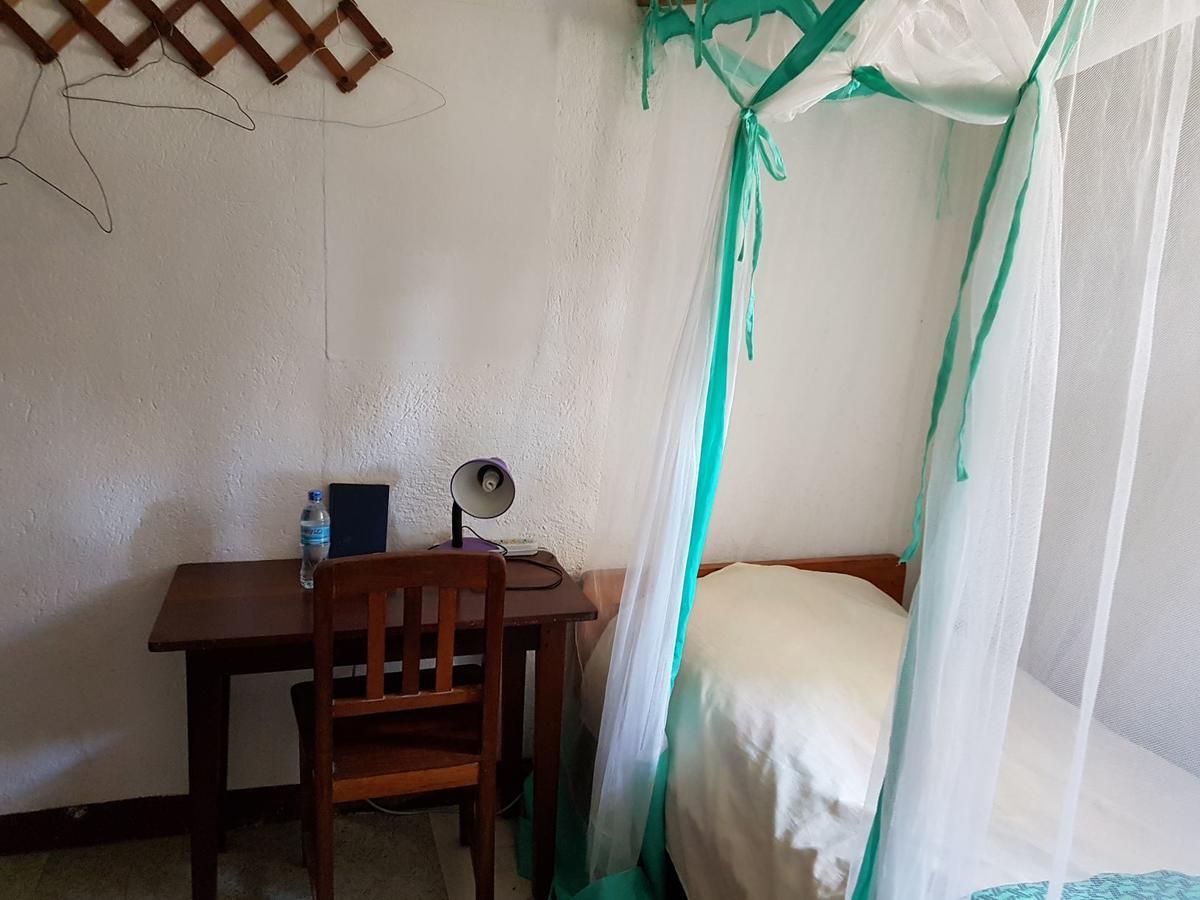 Karibuni Center Hotel Mbeya Buitenkant foto
